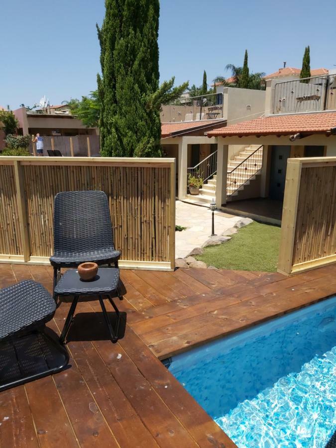 Tenebagolan Suites Zimmers Had Nes Exterior foto